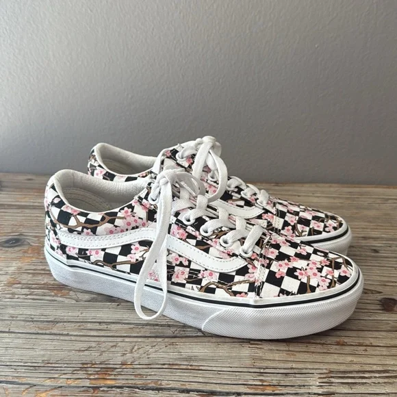Vans Custom Cherry Checkerboard Size 7.5 - Picture 3 of 7